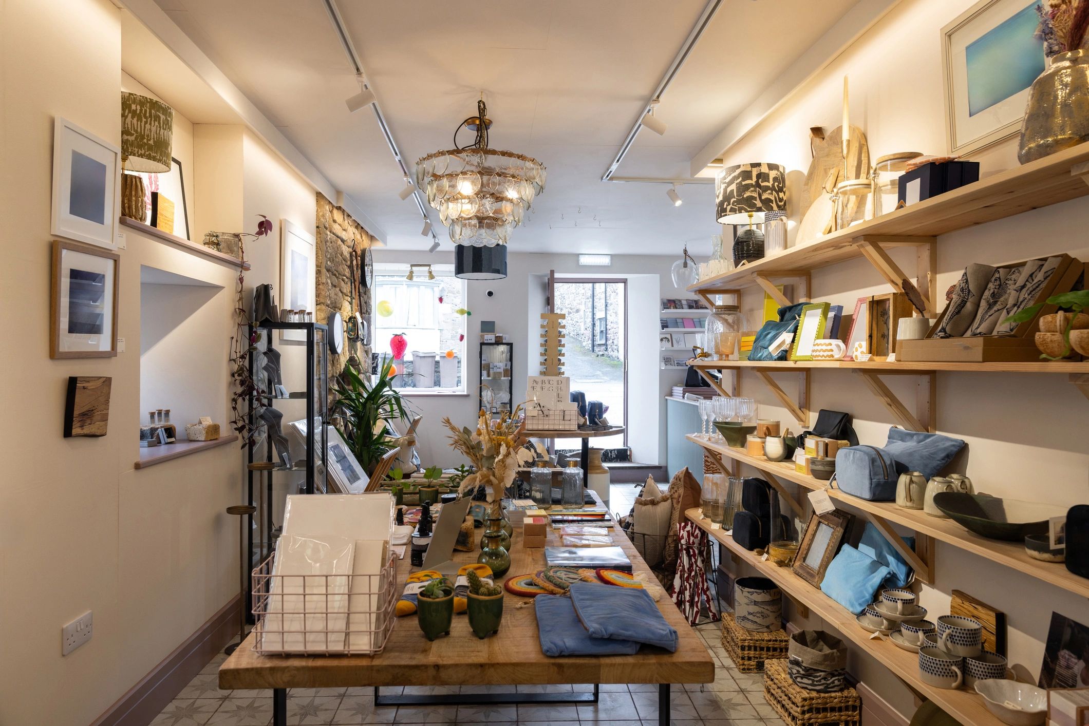 Well-presented business interior for profile optimization